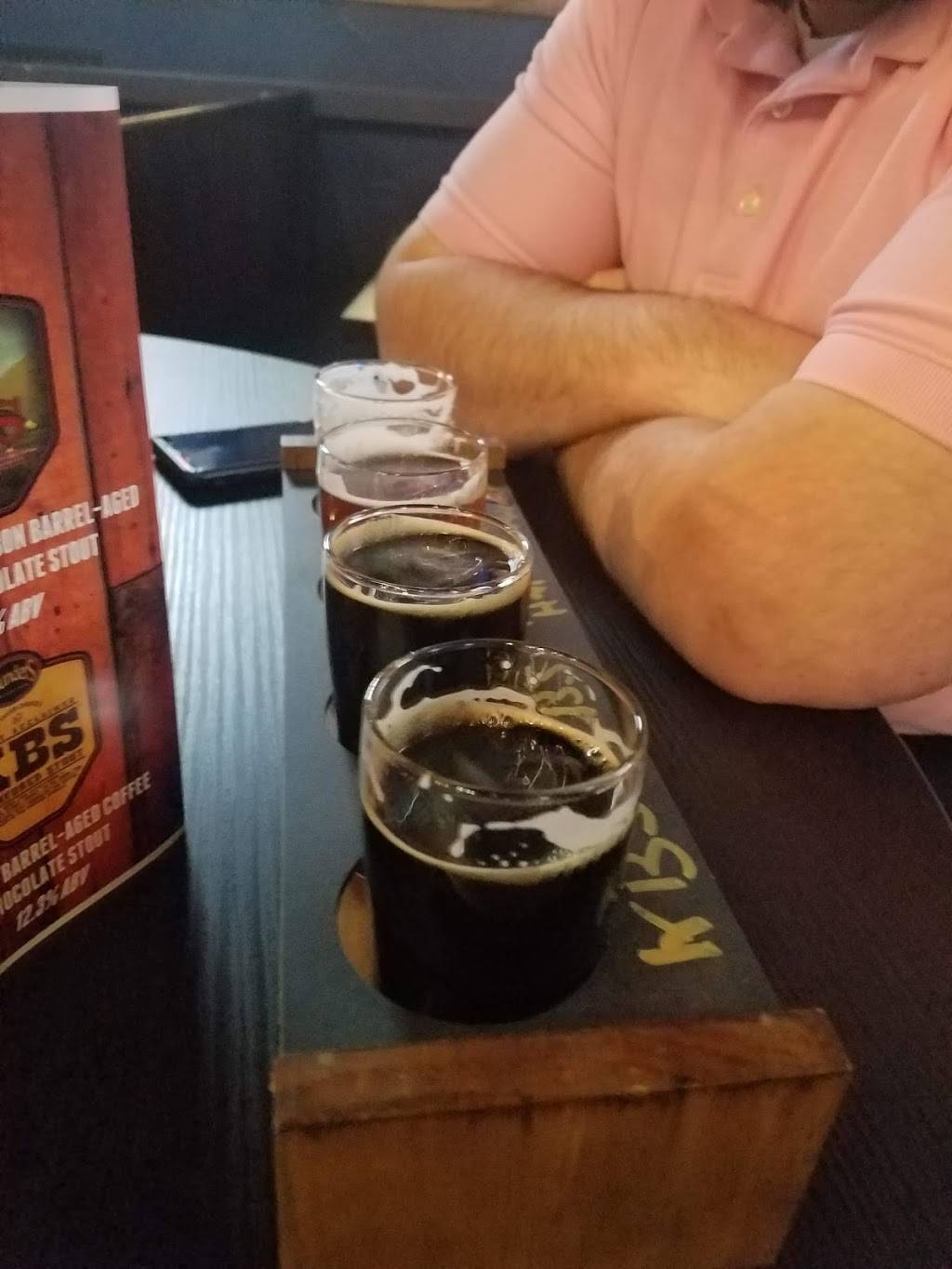 Main Street Taps | restaurant | 956 Main St, Stevens Point, WI 54481, USA | 7155446500 OR +1 715-544-6500