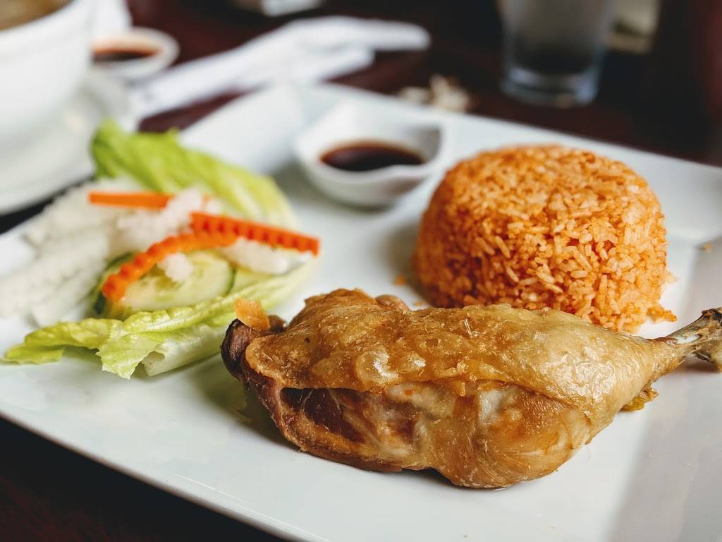 Pho U & Mi | restaurant | 1451 3rd Ave, Huntington, WV 25701, USA | 6818885338 OR +1 681-888-5338