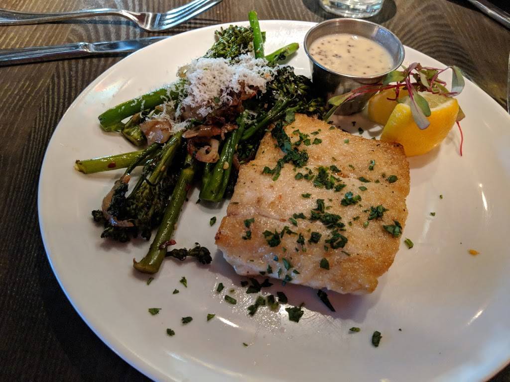 Buck &Rider | restaurant | 4225 E Camelback Rd, Phoenix, AZ 85018, USA | 6023460110 OR +1 602-346-0110