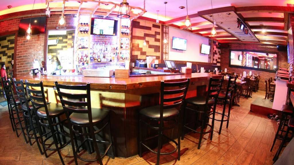 Bonao Bar & Grill | restaurant | 123 Jamaica Ave, Brooklyn, NY 11207, USA | 7183460285 OR +1 718-346-0285