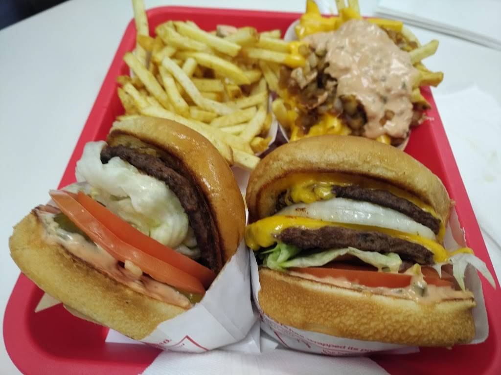 In-N-Out Burger | restaurant | 1761 W Whittier Blvd, La Habra, CA 90631, USA | 8007861000 OR +1 800-786-1000