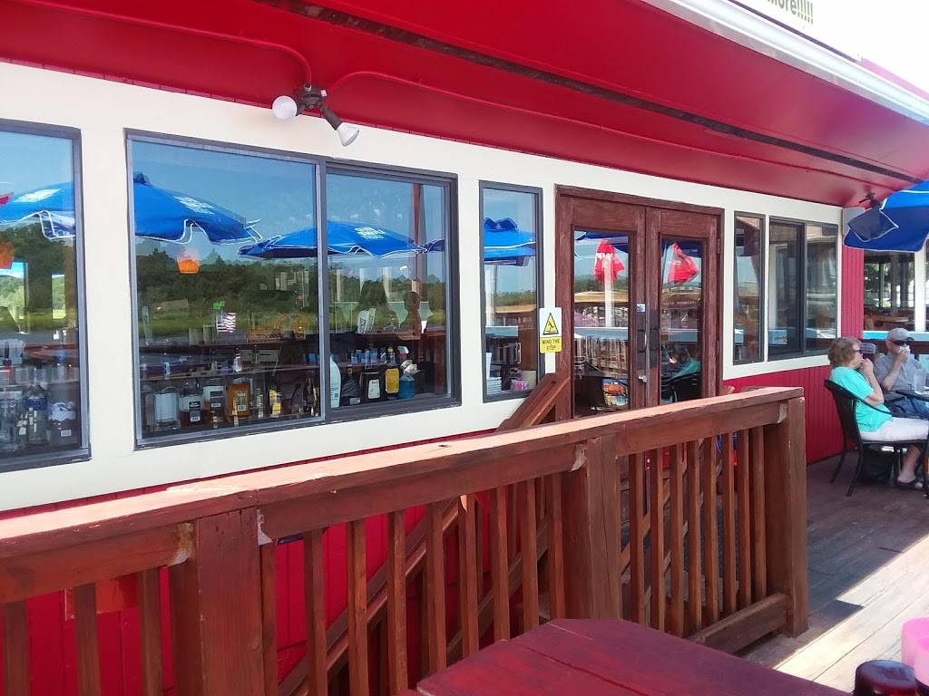 Buzzs Roost Little River | restaurant | 4498 Water Front Ave, Little River, SC 29566, USA | 8432734057 OR +1 843-273-4057