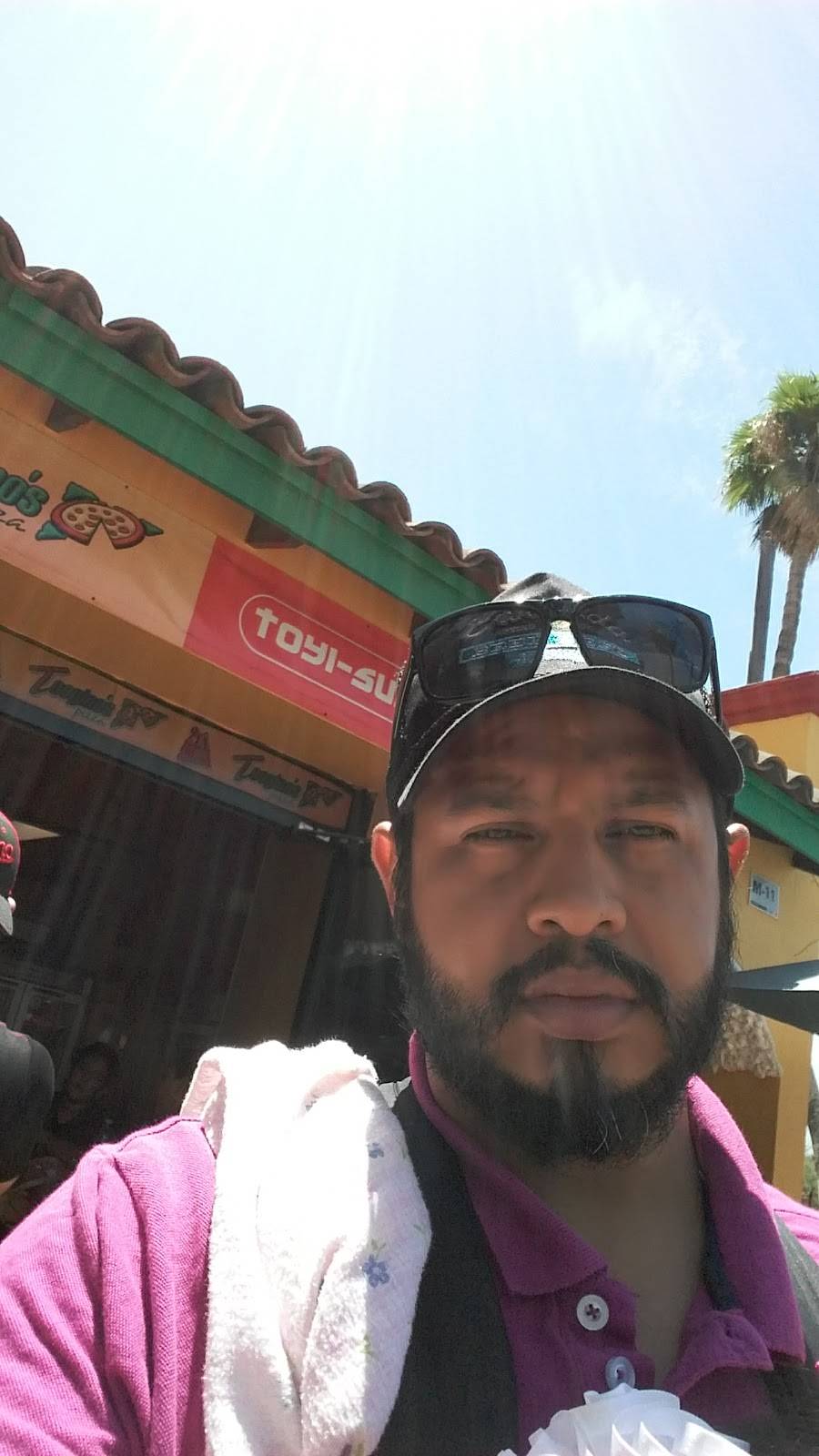 Tooginos Pizza Insurgentes | meal delivery | Calle Seminario #9, Seminario, Libramiento, 22666 Tijuana, B.C., Mexico | 016649030403 OR +52 664 903 0403