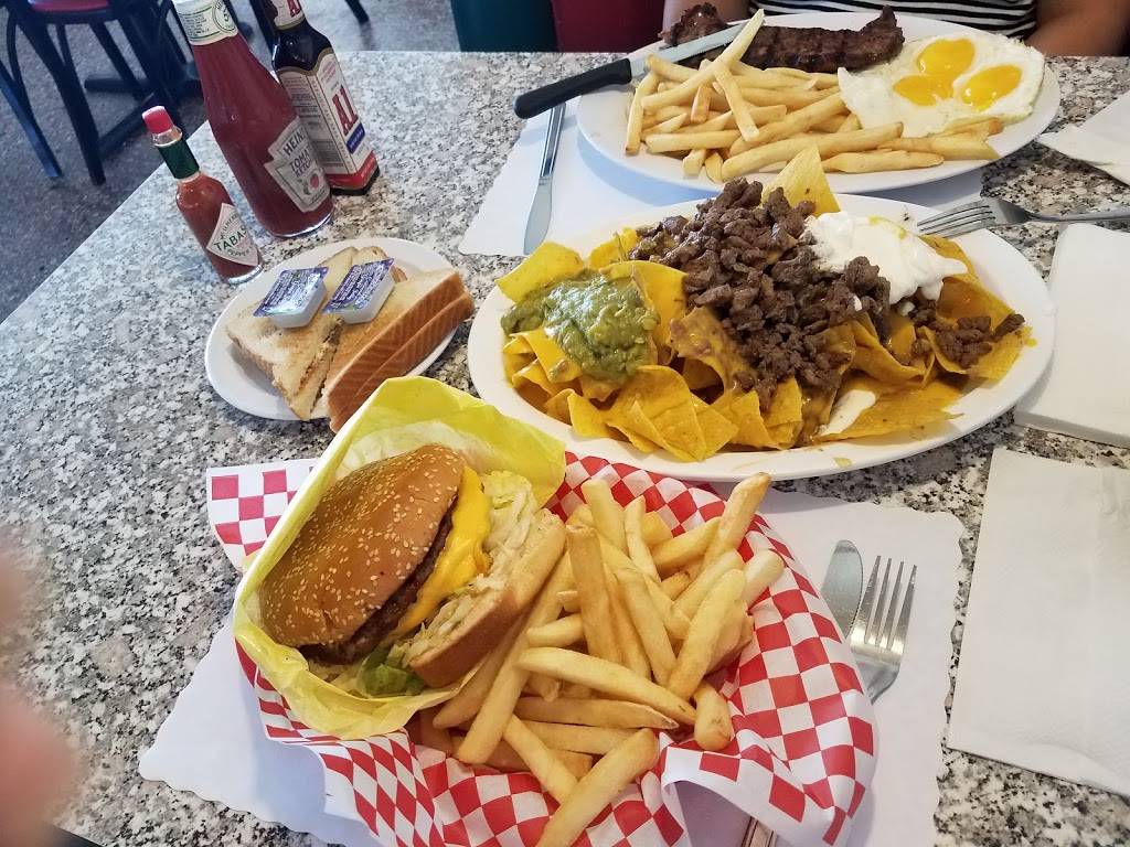 Nick's Superburgers - Restaurant 