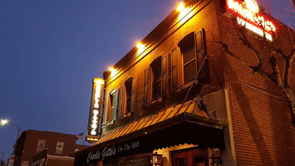 Charlie Gittos On the Hill | restaurant | 5226 Shaw Ave, St. Louis, MO 63110, USA | 3147728898 OR +1 314-772-8898