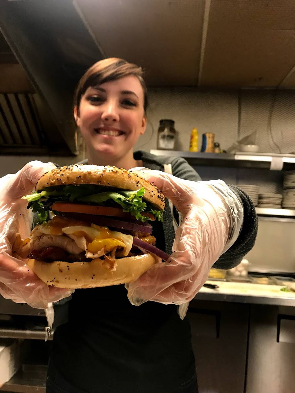 Collegiate | restaurant | 31 N Main St, Alfred, NY 14802, USA | 6075879293 OR +1 607-587-9293