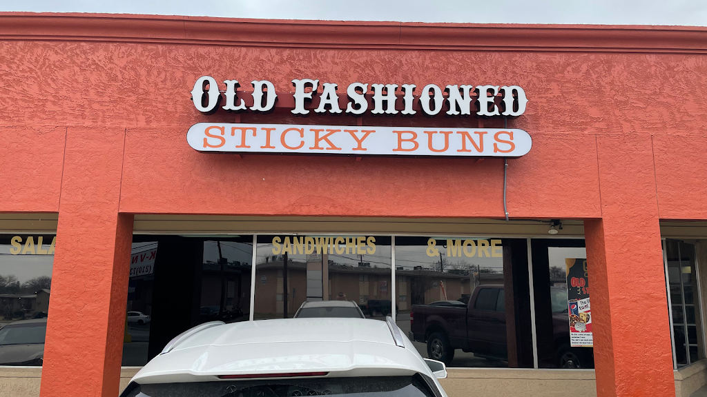 Old fashioned Sticky Buns | cafe | 2317 Vance Jackson Rd, San Antonio, TX 78213, USA | 2102655196 OR +1 210-265-5196