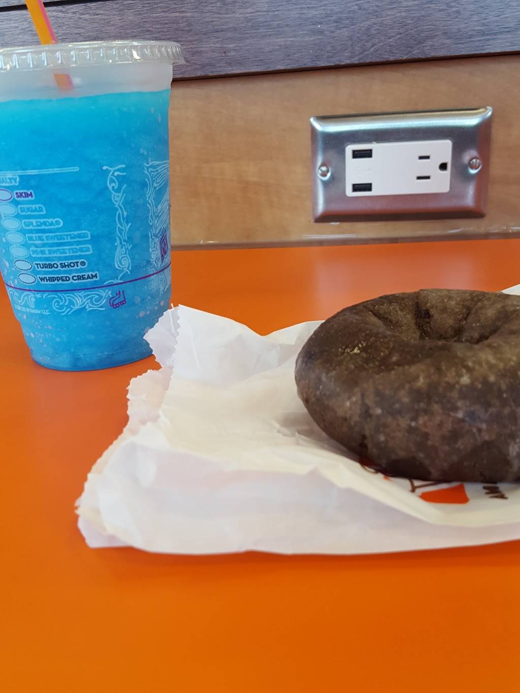 Dunkin | bakery | 125 Victory Hwy, Painted Post, NY 14870, USA | 6075423851 OR +1 607-542-3851