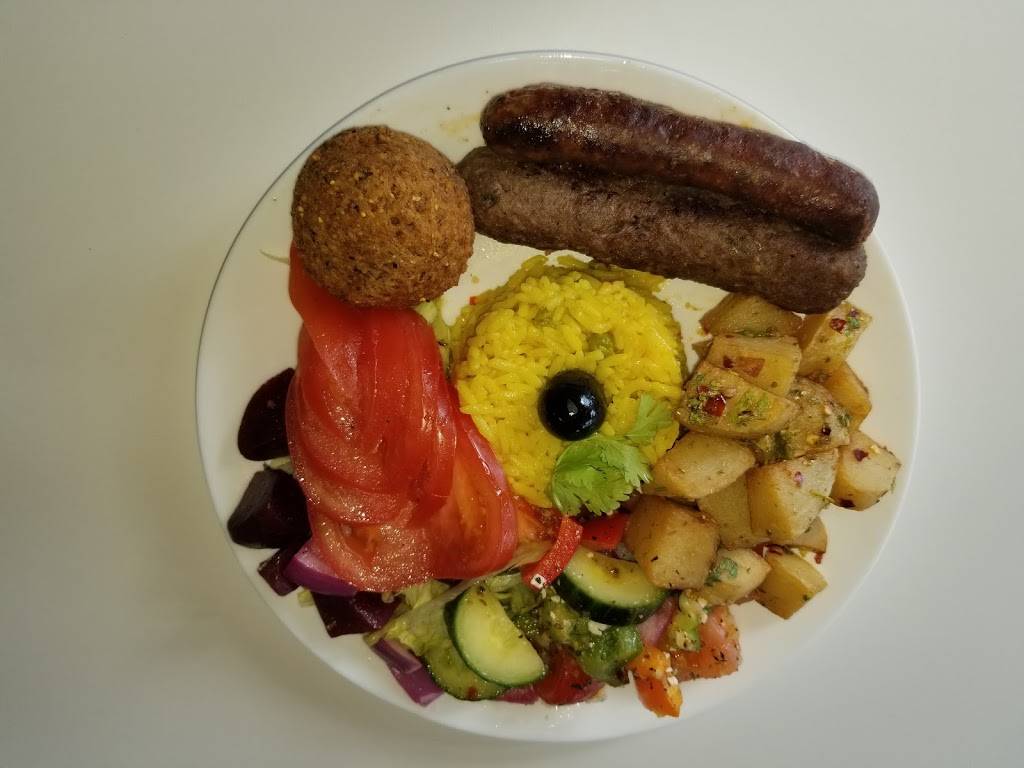 Restaurant DZ Taouk | meal delivery | 2260 Rue Fleury E, Montréal, QC H2B 1K6, Canada | 5143836223 OR +1 514-383-6223