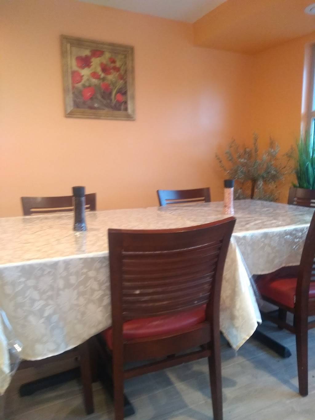 Grill House | restaurant | 293 Broadway, Bayonne, NJ 07002, USA | 2014438597 OR +1 201-443-8597