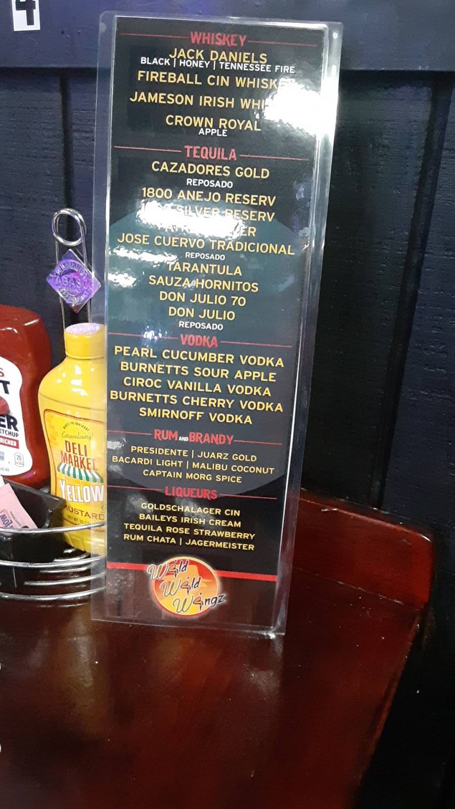Wild Wild Wingz | restaurant | 14660 Montana Ave, El Paso, TX 79938, USA | 9152342224 OR +1 915-234-2224