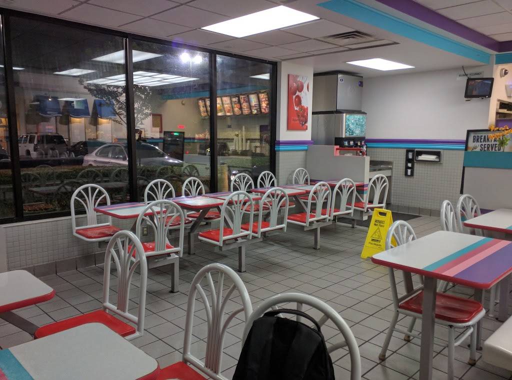 Taco Bell | meal takeaway | 434 W Shaw Ave, Clovis, CA 93612, USA | 5593236795 OR +1 559-323-6795
