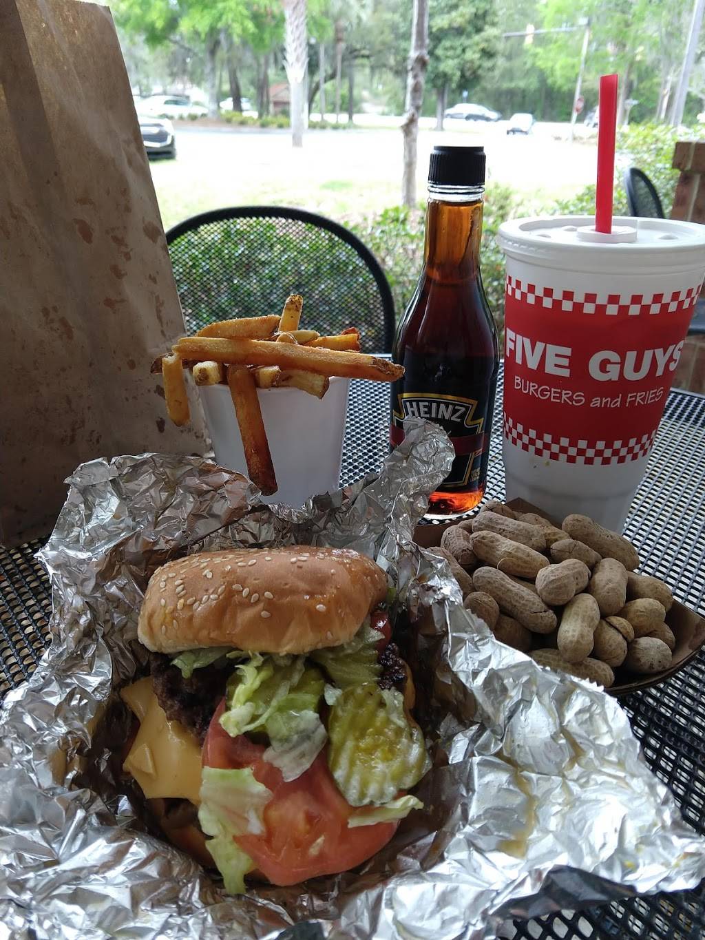 Five Guys | meal takeaway | 11 Palmetto Bay Rd, Hilton Head Island, SC 29928, USA | 8436863344 OR +1 843-686-3344