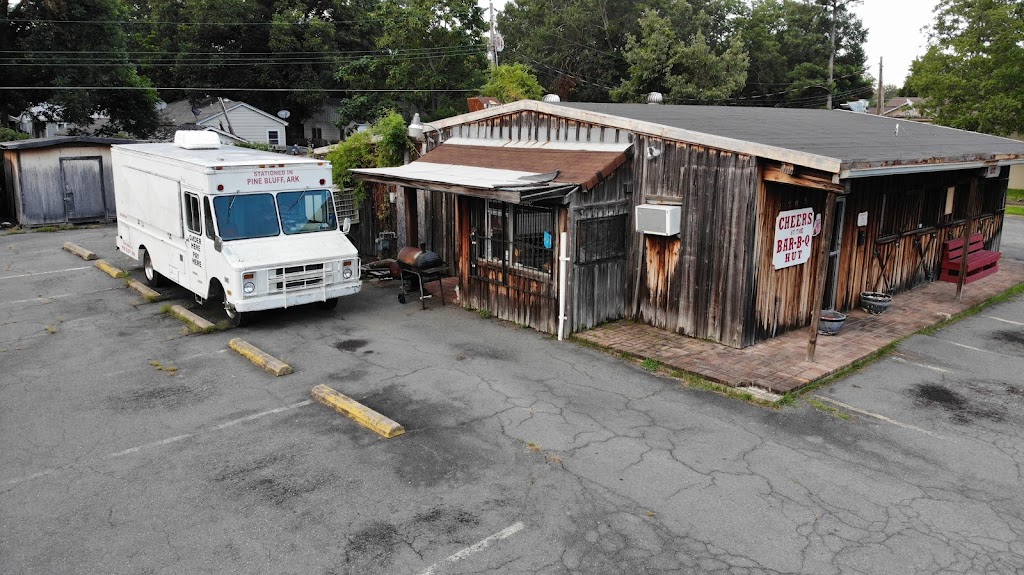 BBQ Hut | restaurant | 2203 W 26th Ave, Pine Bluff, AR 71603, USA | 8703291220 OR +1 870-329-1220