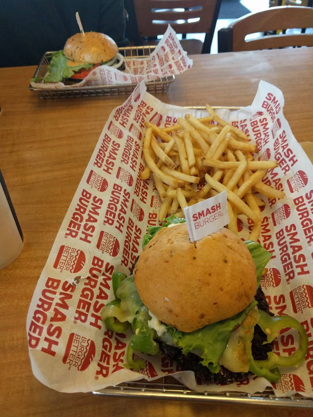 Smashburger | restaurant | 9696 E Arapahoe Rd, Greenwood Village, CO 80112, USA | 3038581222 OR +1 303-858-1222