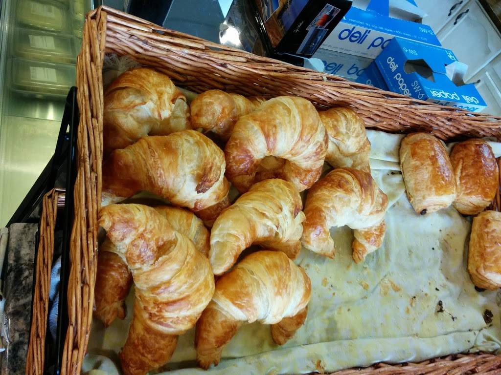 French Express | bakery | 1020 Latrobe 30 Plaza #429, Latrobe, PA 15650, USA | 7247393663 OR +1 724-739-3663