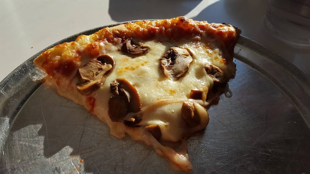 Cades Tomato Pie | restaurant | 204 Old Rte 422, Worthington, PA 16262, USA | 7242973003 OR +1 724-297-3003