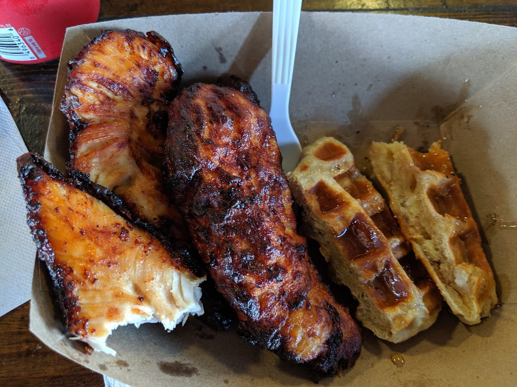 Chicken Please | restaurant | 21 E 3rd St, Kansas City, MO 64106, USA | 8162987543 OR +1 816-298-7543