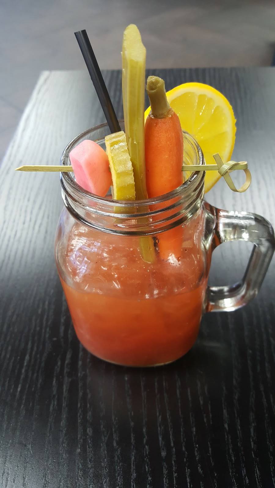 the Urban - craft eatery | restaurant | 31652 Railroad Canyon Rd, Canyon Lake, CA 92587, USA | 9512445657 OR +1 951-244-5657