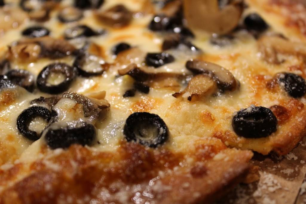 Marcos Pizza | meal delivery | 10349 Illinois Rd, Fort Wayne, IN 46814, USA | 2606256800 OR +1 260-625-6800