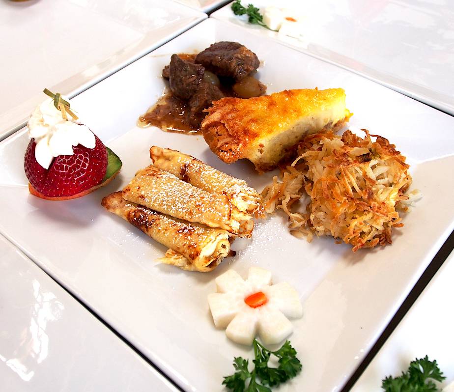 Moessner Farm Cafe & Store | restaurant | 25000 Bear Valley Rd, Tehachapi, CA 93561, USA | 6618210924 OR +1 661-821-0924