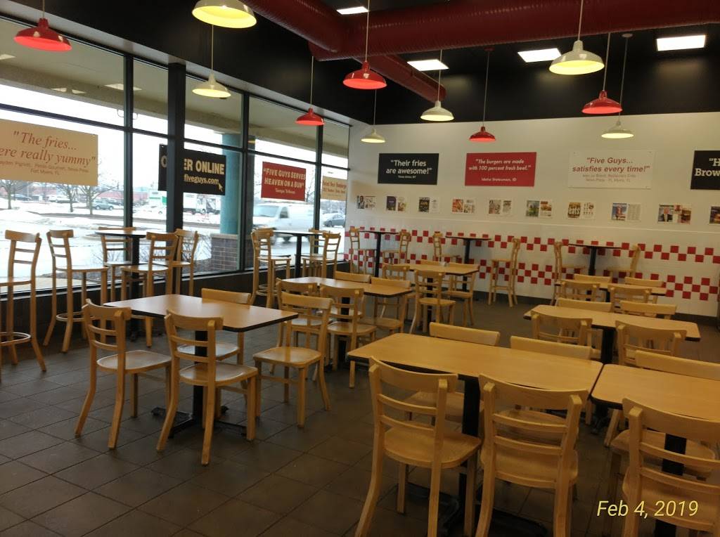 Five Guys | meal takeaway | 15840 S Harlem Ave, Orland Park, IL 60462, USA | 7084441140 OR +1 708-444-1140