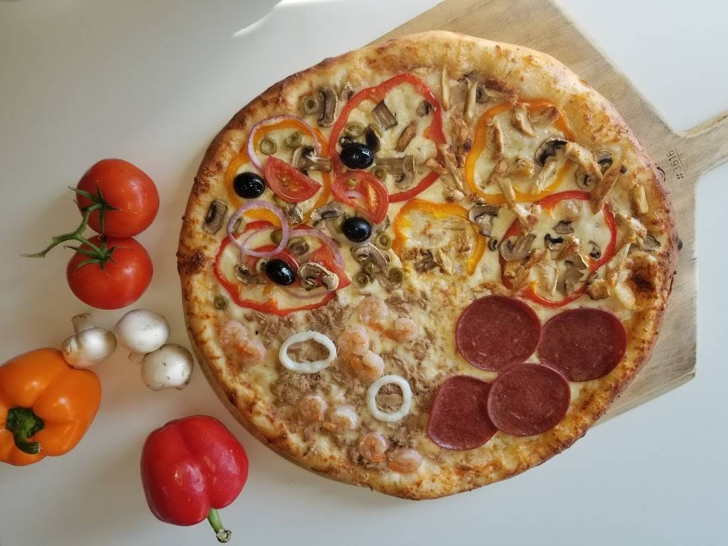 Restaurant DZ Taouk | meal delivery | 2260 Rue Fleury E, Montréal, QC H2B 1K6, Canada | 5143836223 OR +1 514-383-6223