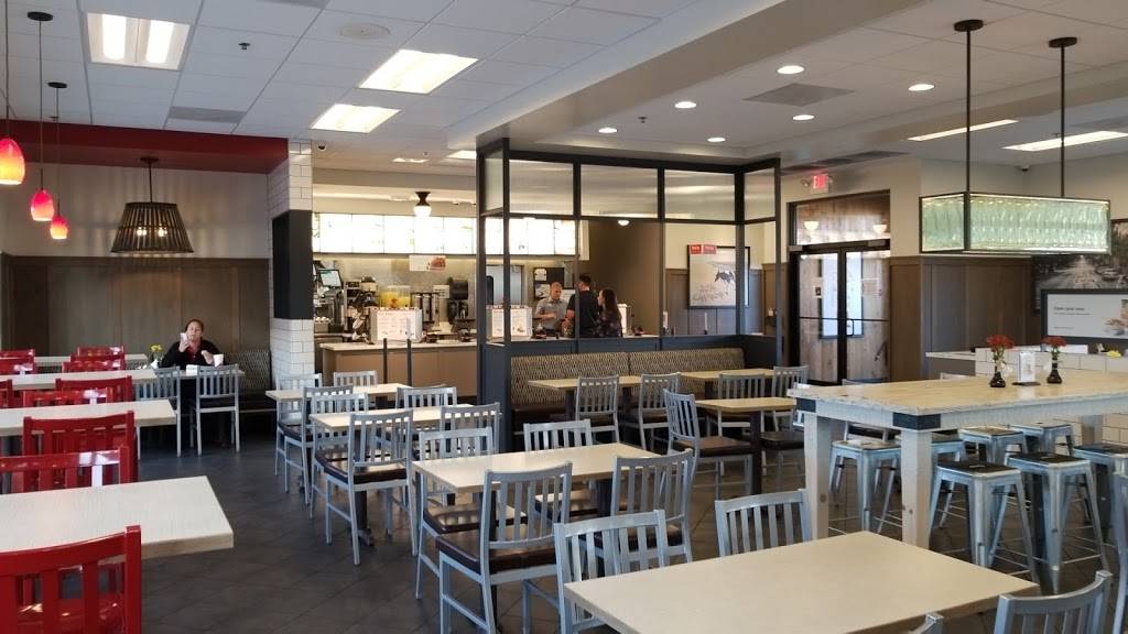 Chick-fil-A | 6812, 43568 US-27, Davenport, FL 33837, USA