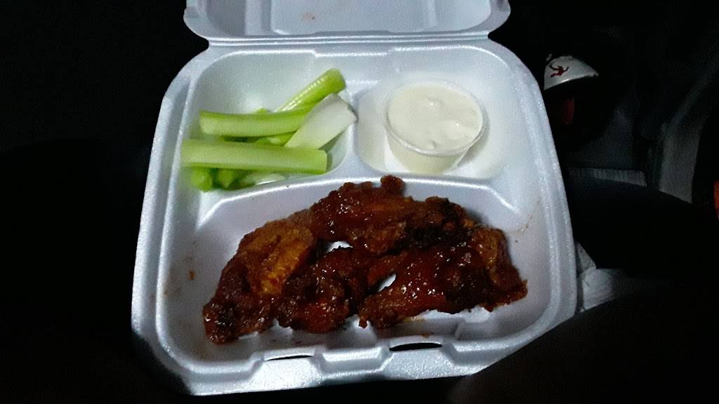 Royal Pizza | meal delivery | 6920 German Hill Rd, Dundalk, MD 21222, USA | 4102827827 OR +1 410-282-7827