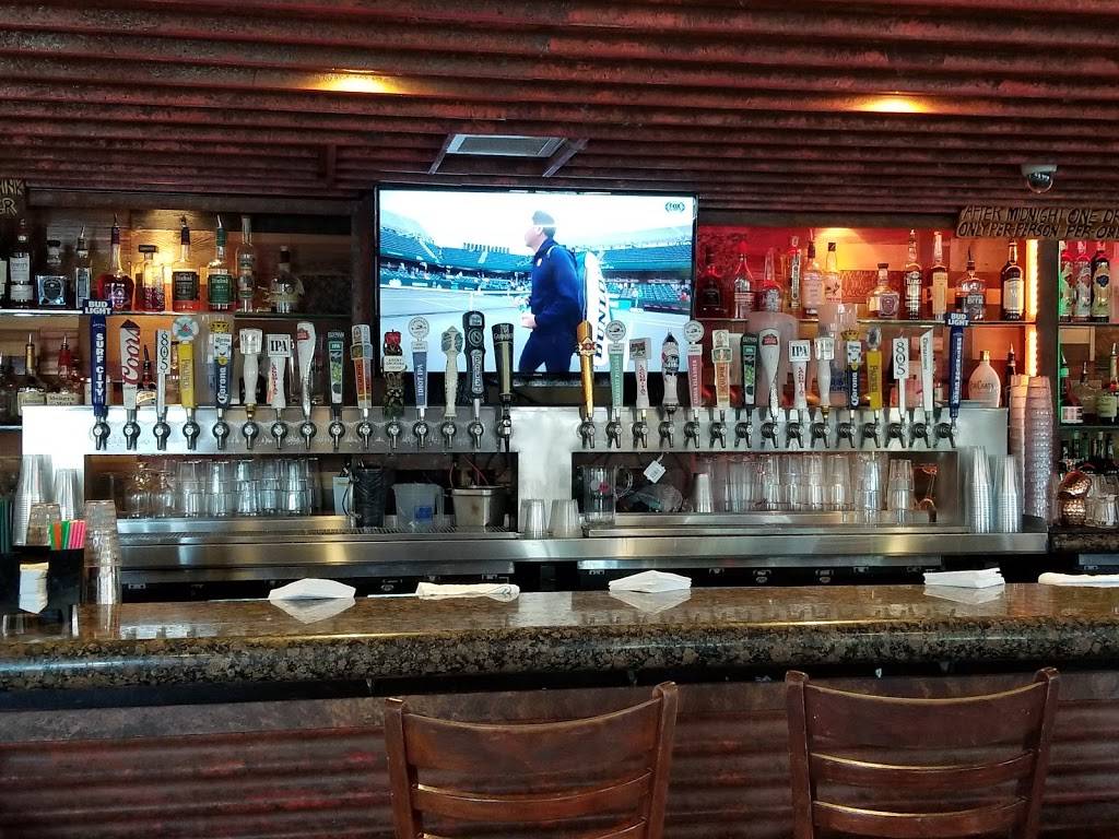 Hurricanes Bar & Grill 200 Main St 201, Huntington Beach, CA 92648, USA