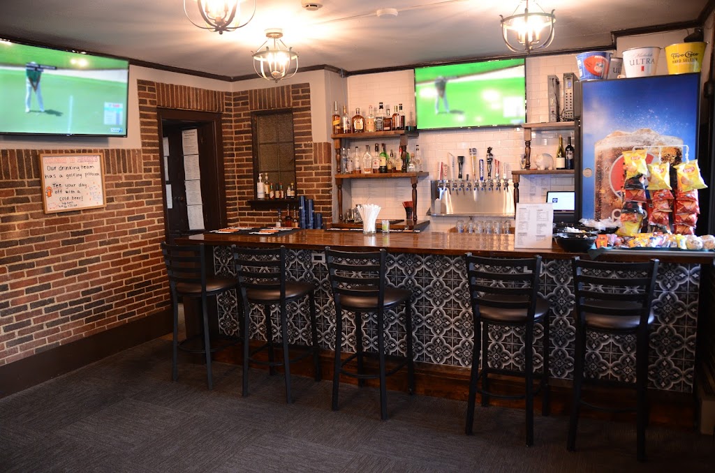 Maggies Grill | restaurant | 413 E New St, Attica, IN 47918, USA | 7657645045 OR +1 765-764-5045