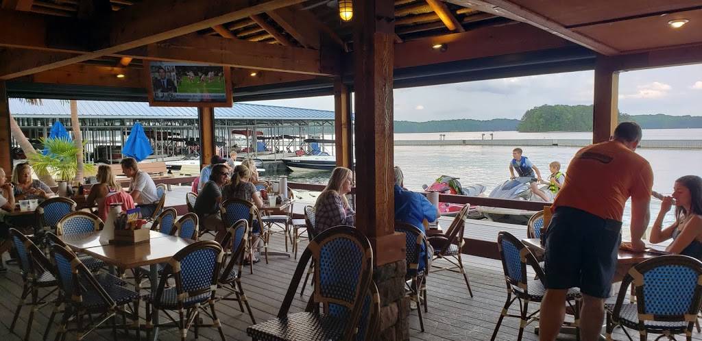 Pelican Pete S Tiki Bar Grill Lake Lanier Restaurant 8800 Port Royale Drive Gas Island Gainesville Ga 30506 Usa