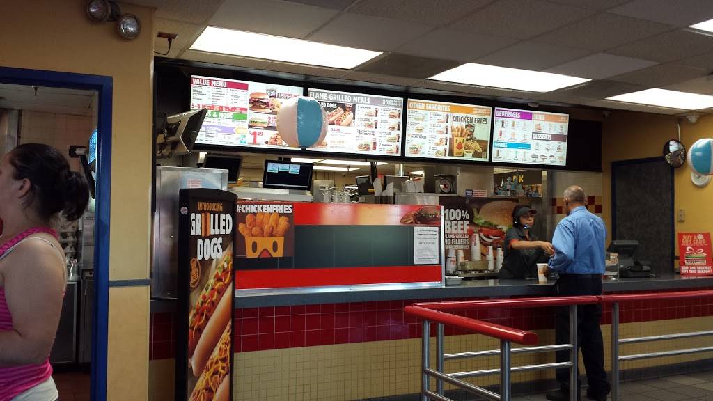 Burger King Restaurant 1445 N Pacific Hwy, Woodburn, OR 97071, USA