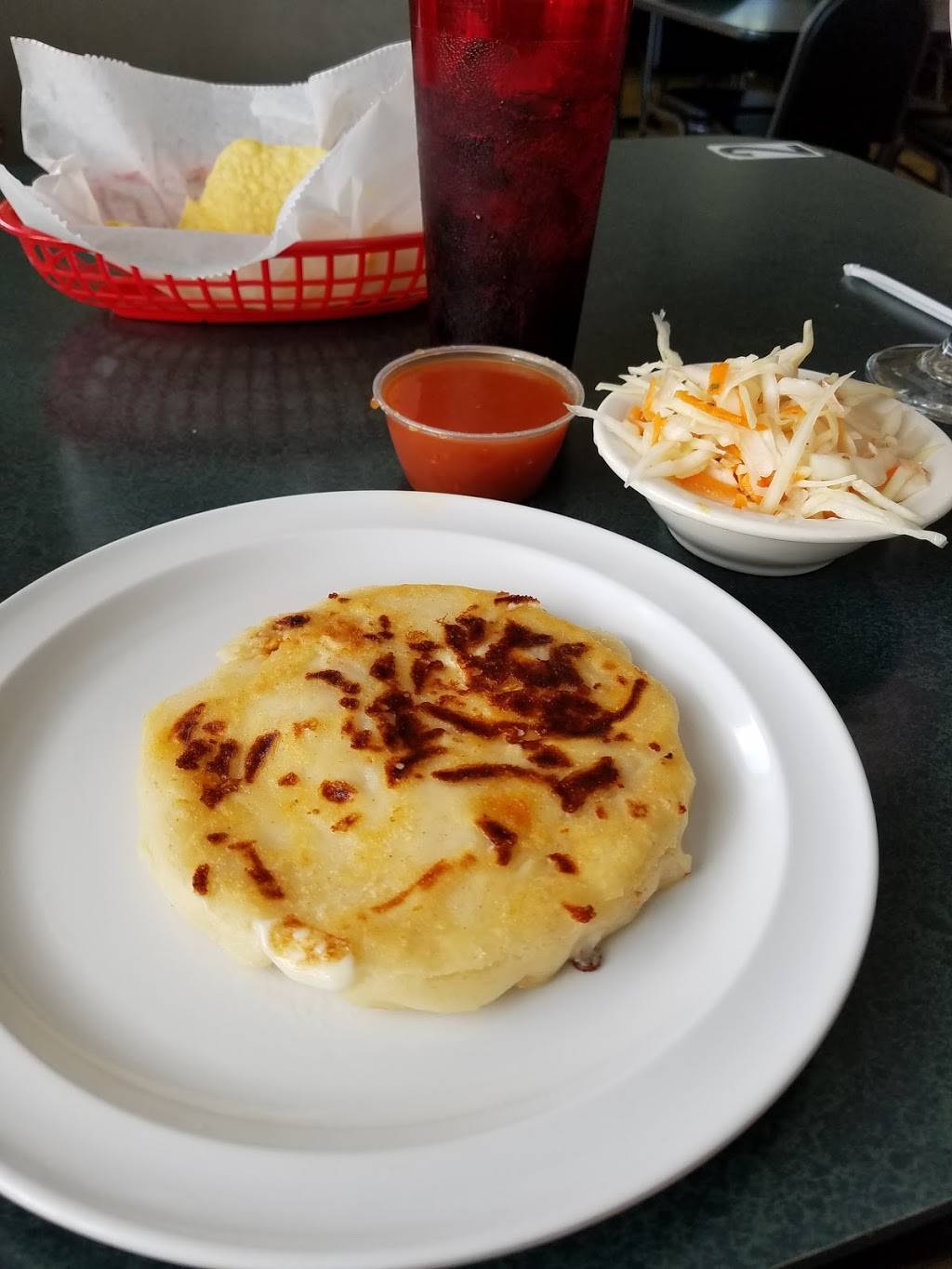 Pupuseria y Taqueria La Migueleña | restaurant | 2437 US-41, Greenbrier, TN 37073, USA | 6155450475 OR +1 615-545-0475