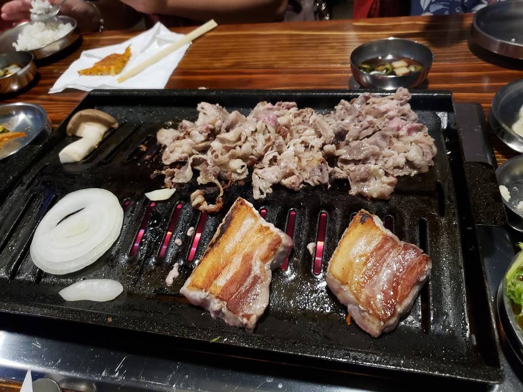 Meokja Meokja - Korean BBQ | 9619 Fairfax Blvd, Fairfax, VA 22031, USA