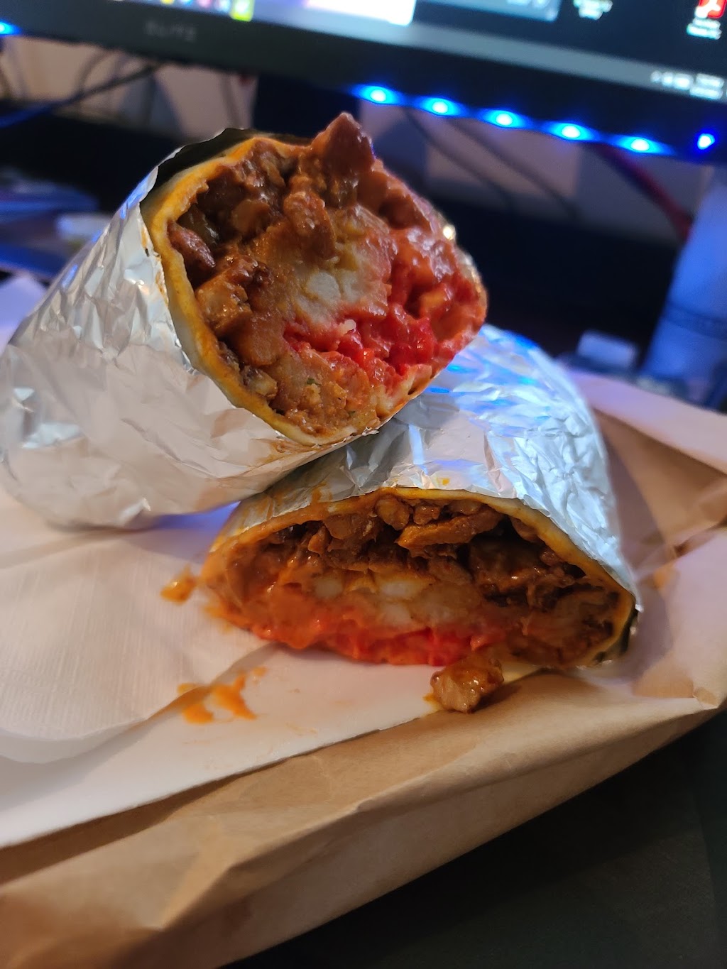 El Colombiano Food truck | restaurant | 1013 S 14th St, Kingsville, TX 78363, USA | 3613553584 OR +1 361-355-3584