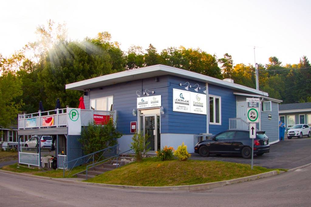 L’Artichaut Bistro Terrasse | restaurant | 300 Avenue du Parc, Saint-Gabriel-de-Brandon, QC J0K 2N0, Canada | 4508357300 OR +1 450-835-7300