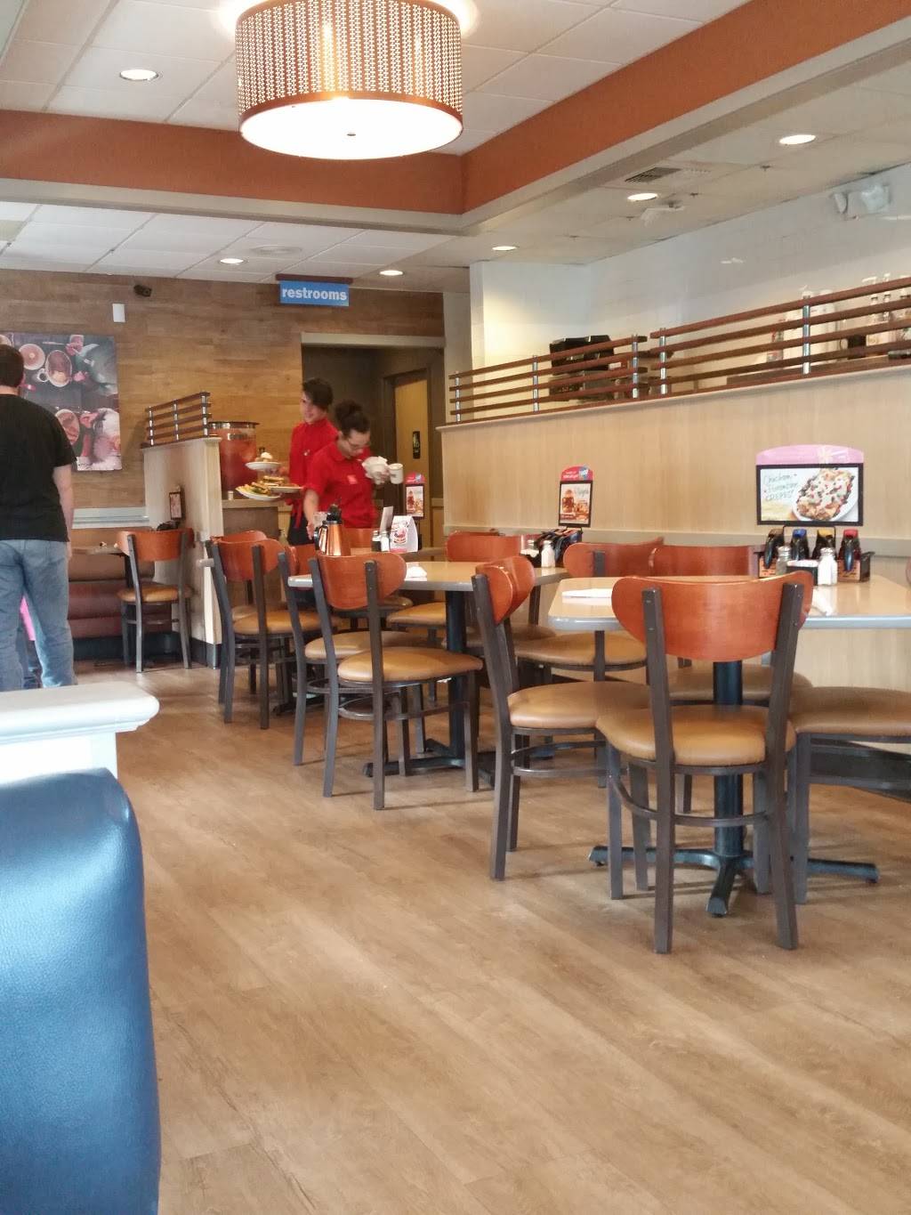 IHOP | bakery | 1115 Interstate Dr, Cookeville, TN 38501, USA | 9316464600 OR +1 931-646-4600