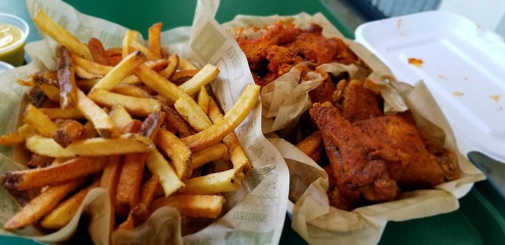 Wingstop | restaurant | 2661 Blanding Ave a, Alameda, CA 94501, USA | 5105229464 OR +1 510-522-9464