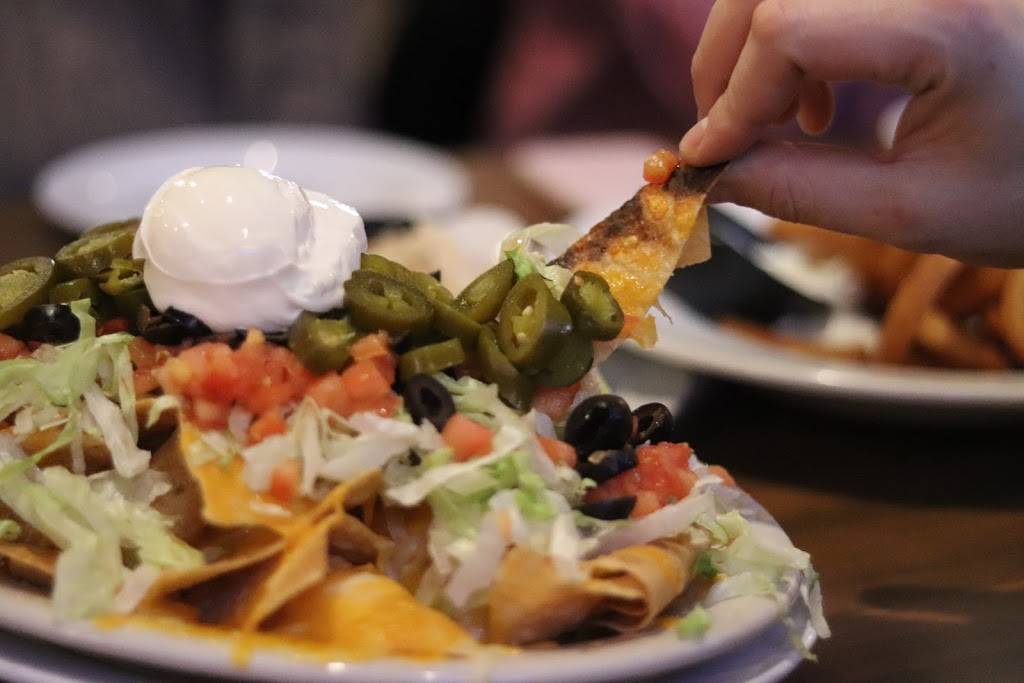 Trails Grill & Sports Bar | restaurant | 726 Martin Ave suite 116, Big Lake, MN 55309, USA | 7632630800 OR +1 763-263-0800