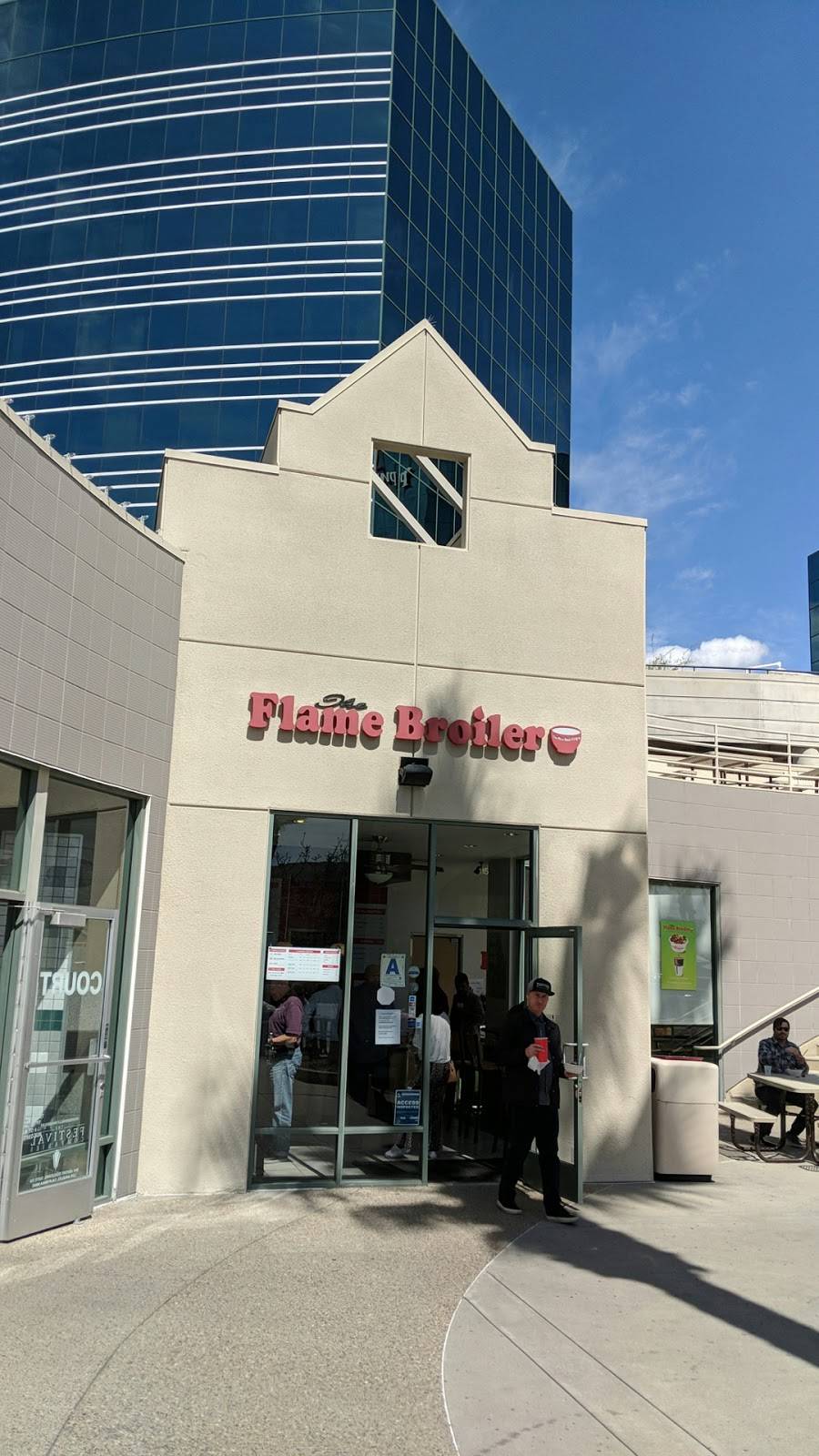 The Flame Broiler | restaurant | 9450 Scranton Rd #115, San Diego, CA 92121, USA | 8584589941 OR +1 858-458-9941
