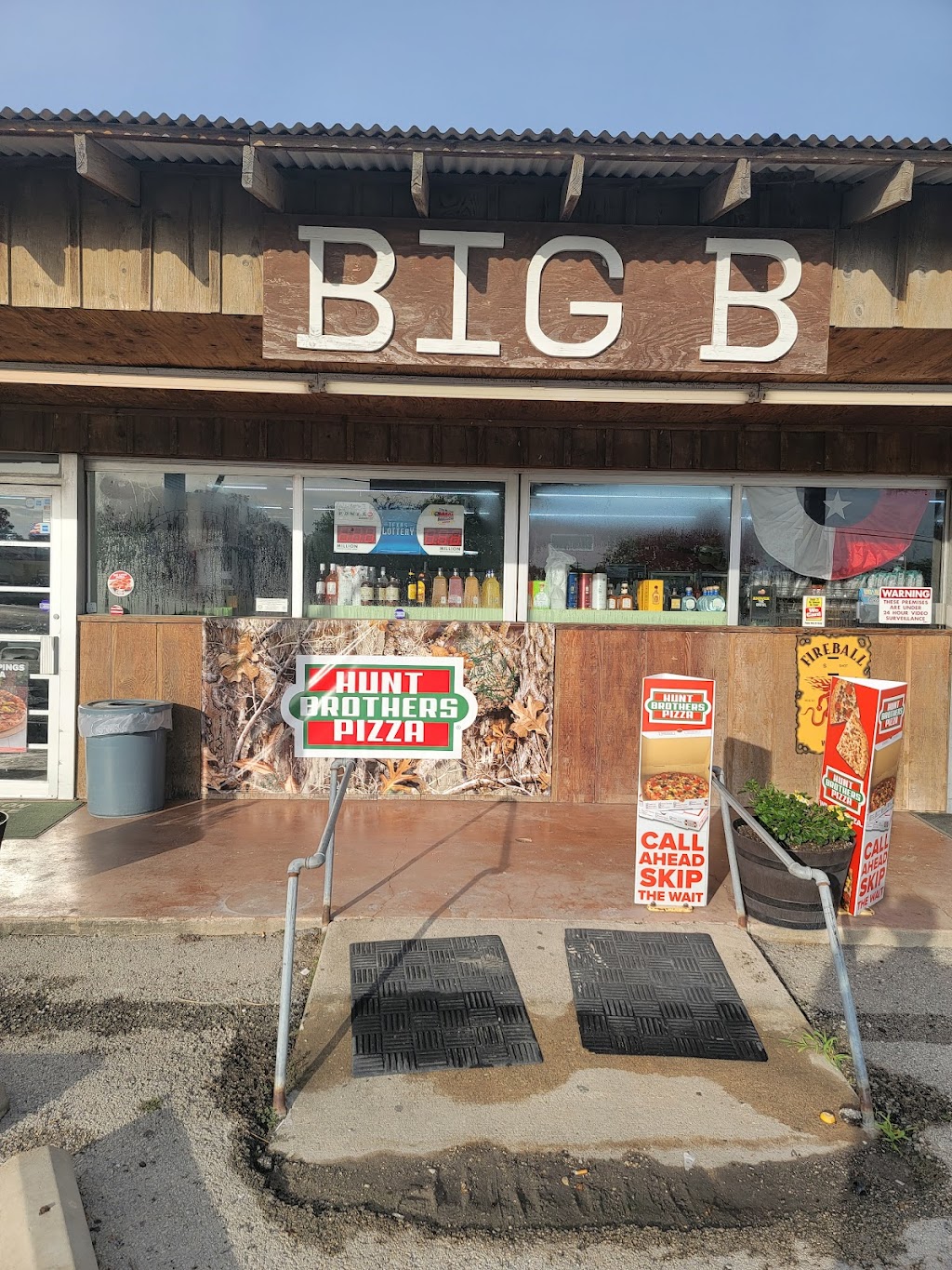 Big B Food Store - Restaurant | 644 US-181, Karnes City, TX 78118, USA