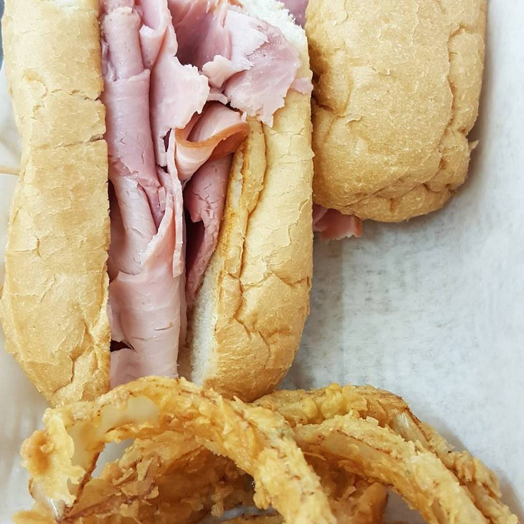 Swankys Downtown | restaurant | 108 E St Peter St, Carencro, LA 70520, USA | 3377067978 OR +1 337-706-7978