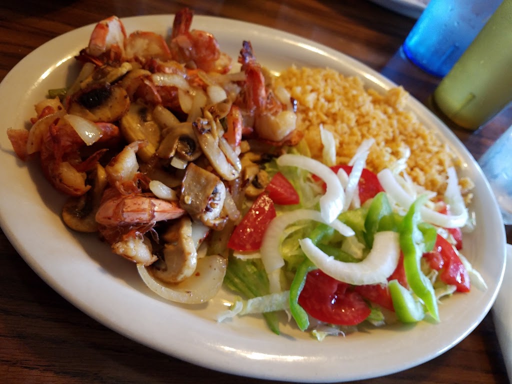 El Charrito - Restaurant | 130 N 10th Ave, Pasco, WA 99301, USA