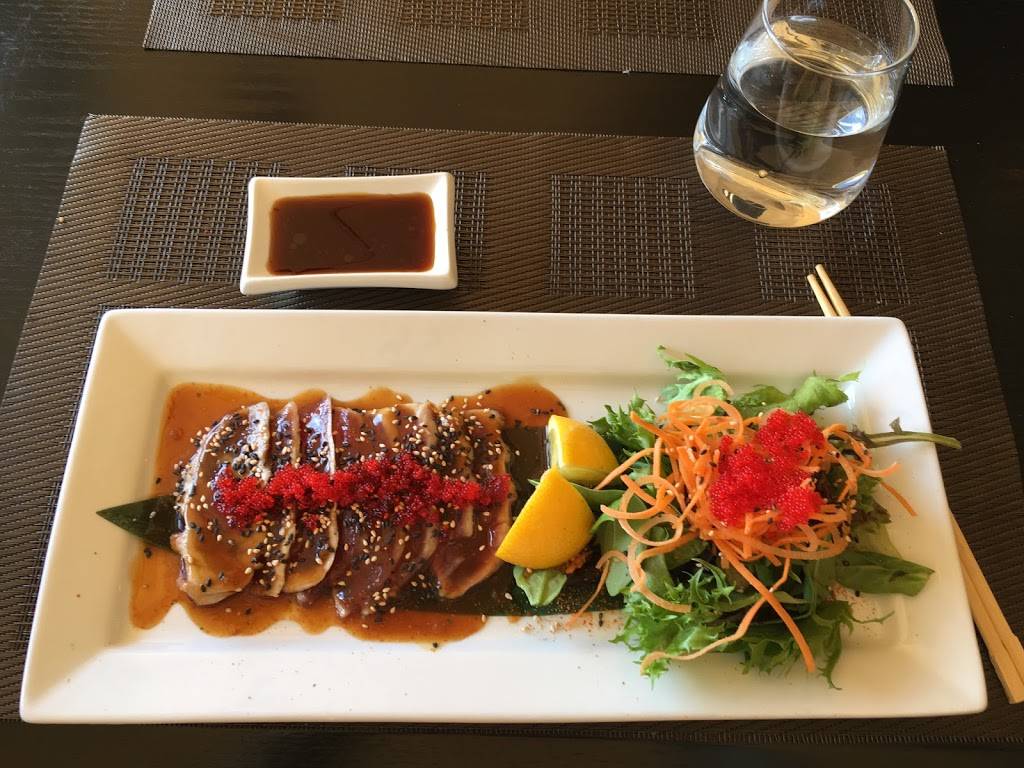 Mikasa Chiisai | restaurant | 3005 Boulevard de la Concorde E, Laval, QC H7E 2B5, Canada | 4506618838 OR +1 450-661-8838