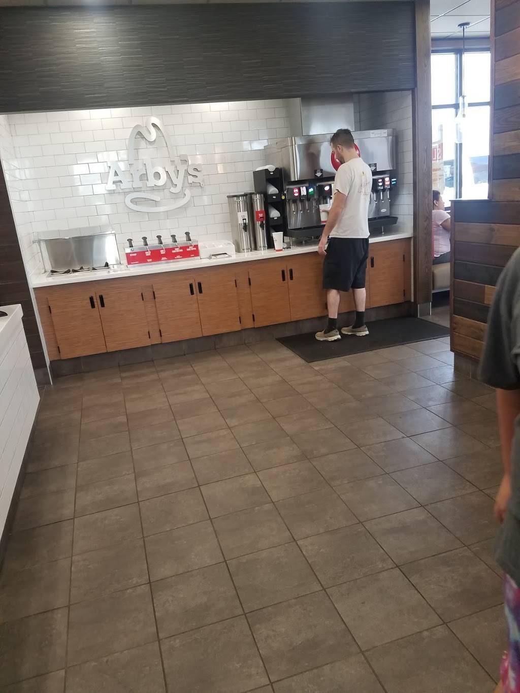 Arbys | meal takeaway | 2340 S Princeton St, Ottawa, KS 66067, USA | 7852422426 OR +1 785-242-2426