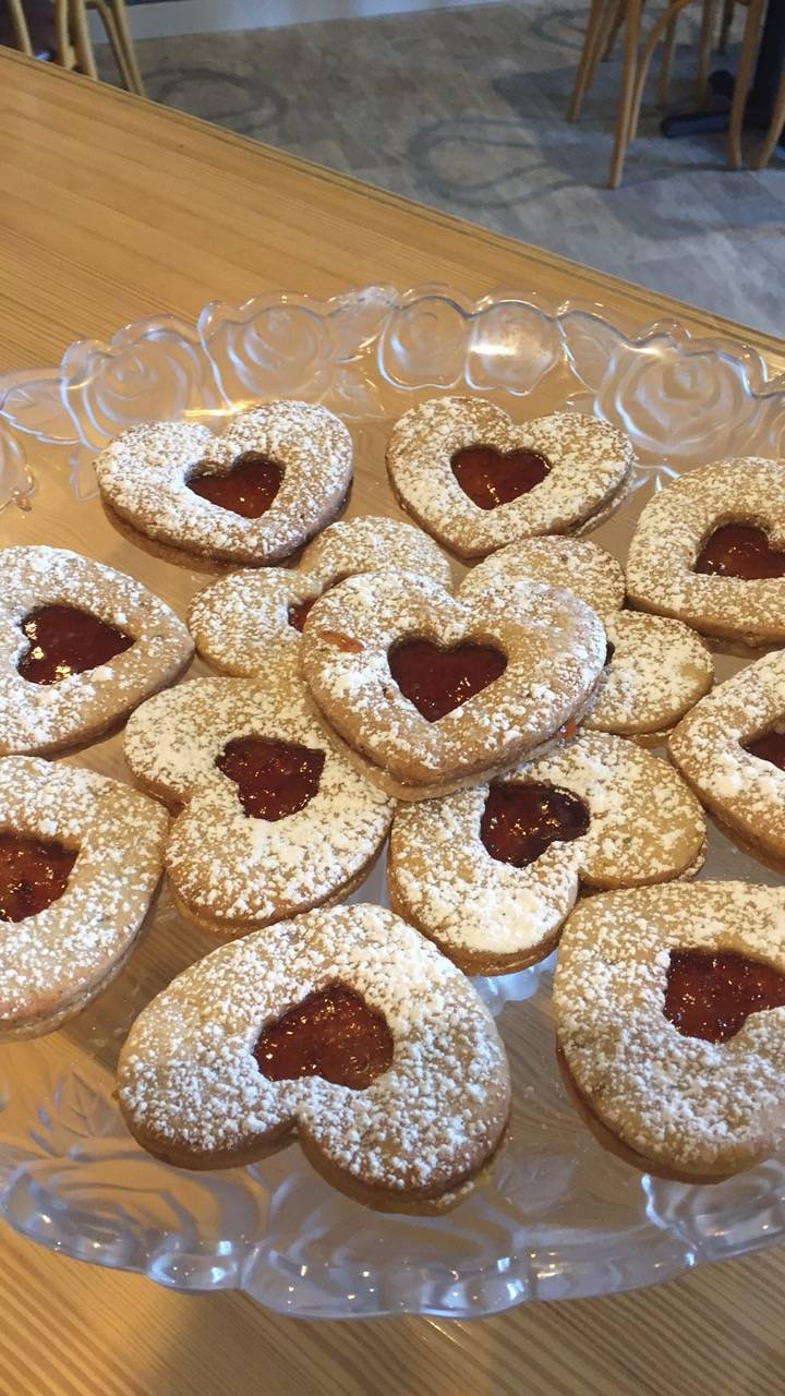 Sweet Obsessions Cafe | bakery | 1820 NY-376, Poughkeepsie, NY 12603, USA | 8454633595 OR +1 845-463-3595