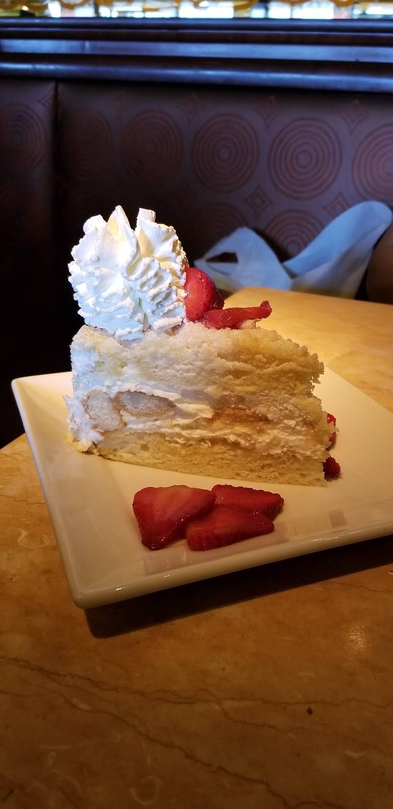 The Cheesecake Factory, Short Hills