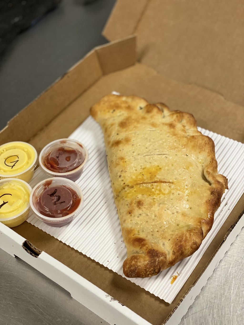 Lakebound Pizza | meal takeaway | 12404 Lancaster St, Millersport, OH 43046, United States | 7404087000 OR +1 740-408-7000