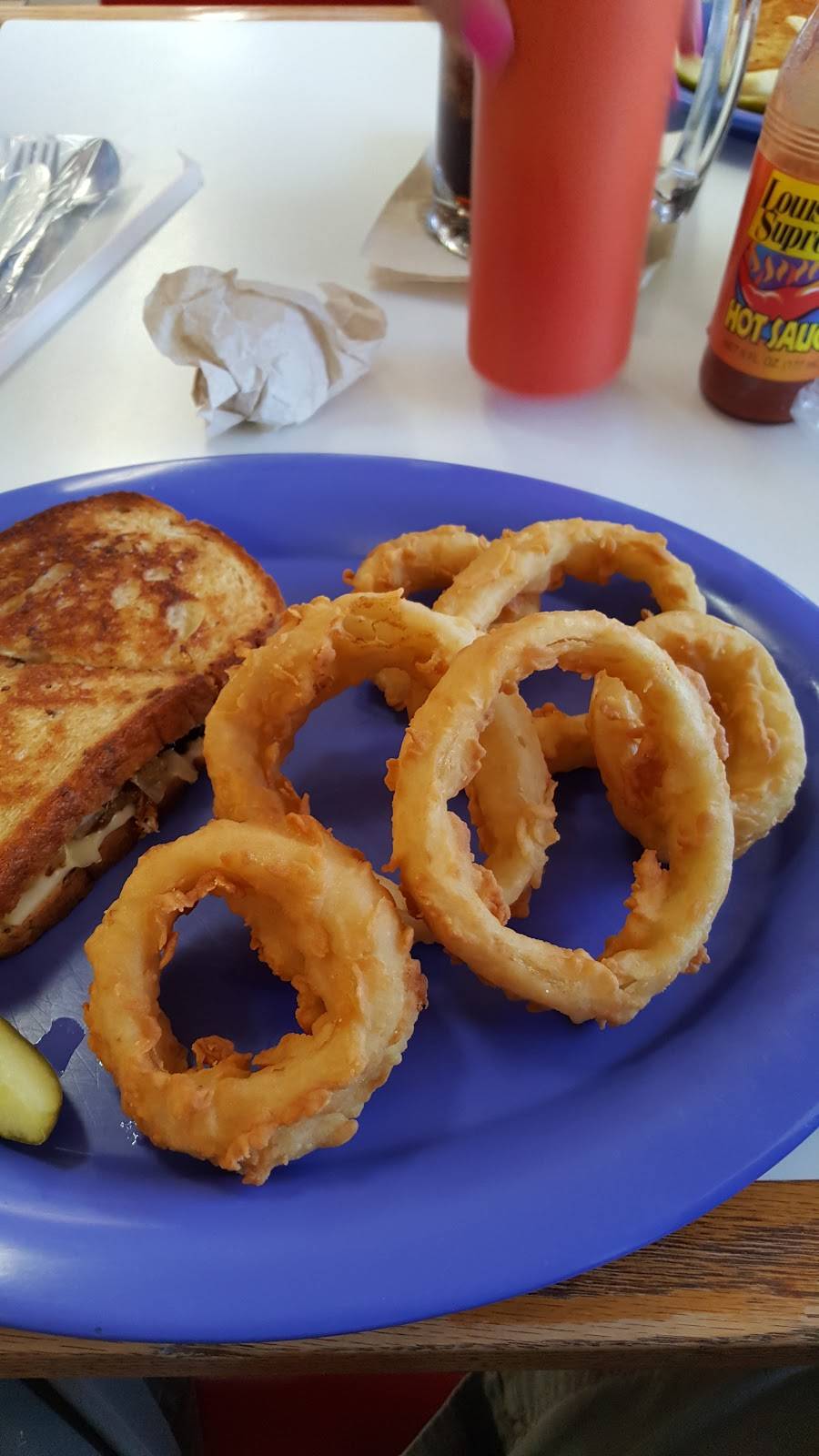 Jimbos | restaurant | 808 N Main St, Gore, OK 74435, USA | 9184895553 OR +1 918-489-5553
